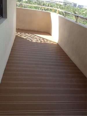 Hoge sterkte Wpc Hollow Decking Outdoor Composite Decking slijtvastheid