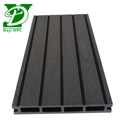 Anti-slip moderne dekplaten WPC-dekplaten met een holle kern
