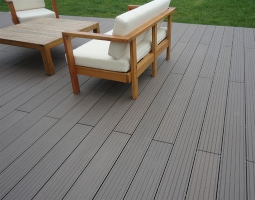 Anti-slip moderne dekplaten WPC-dekplaten met een holle kern