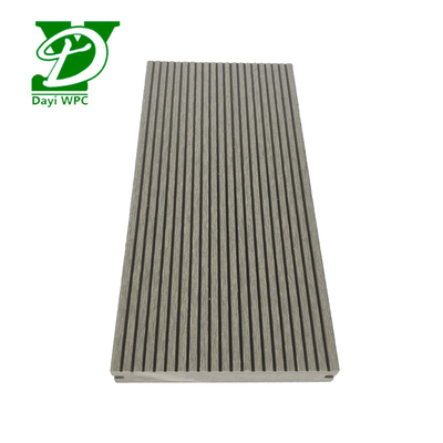 Waterdicht WPC-dek in moderne stijl